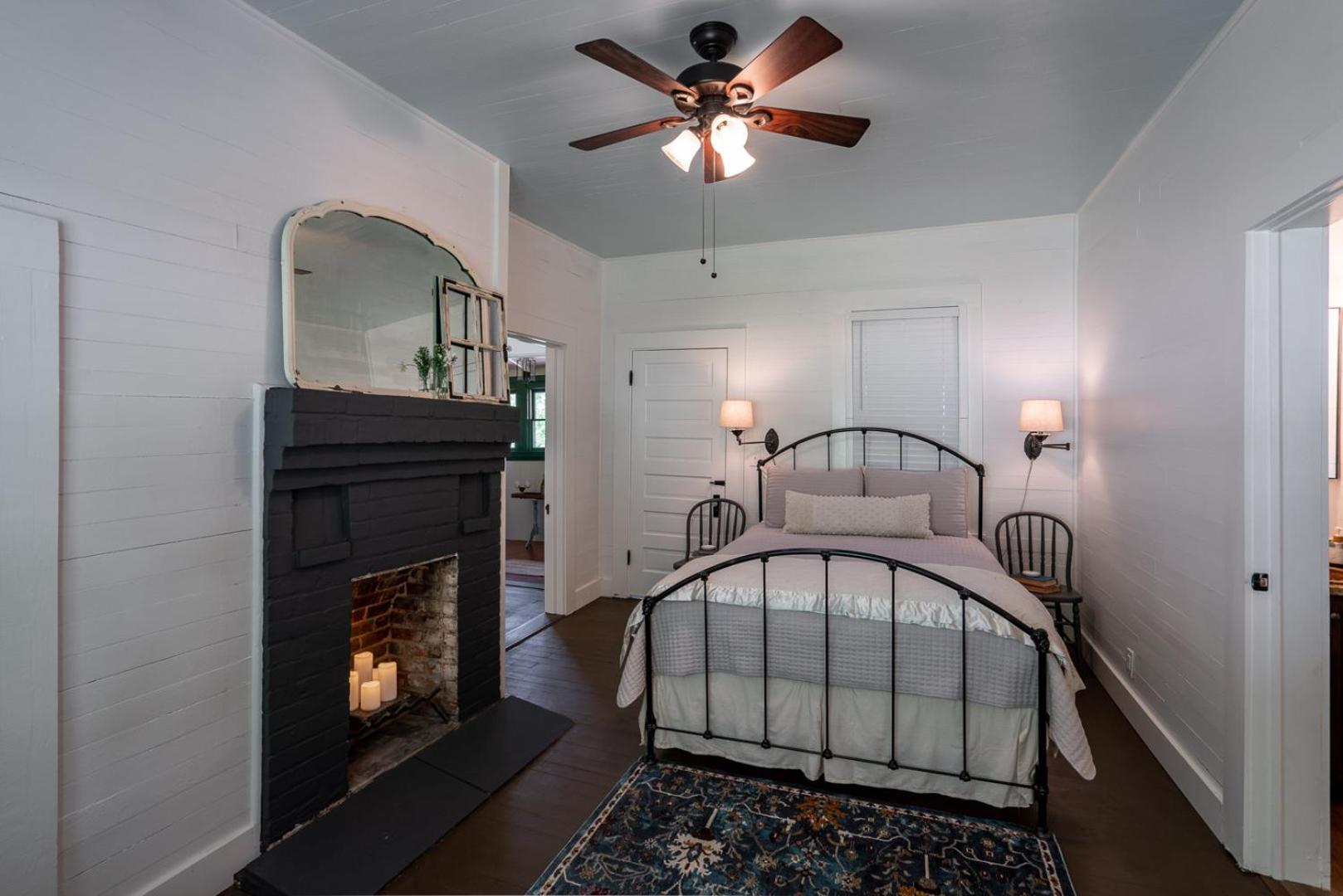 Beechwood Inn Clayton Room photo